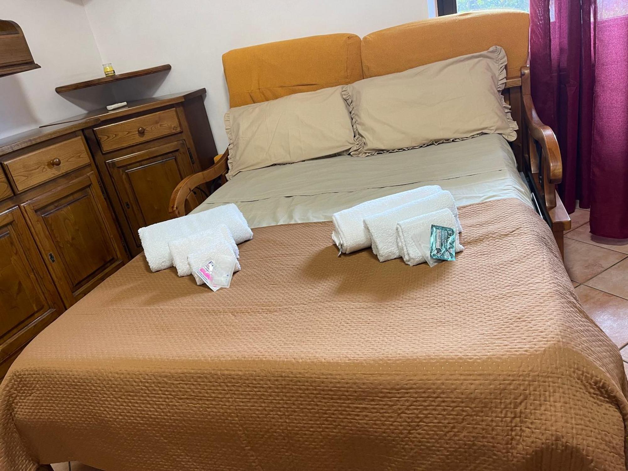 Wonder House Airport Apartment Fiumicino Bagian luar foto